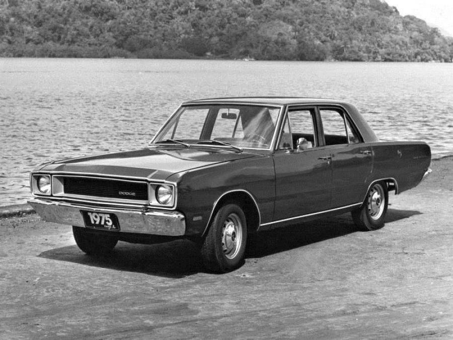 Dodge Dart Sedan '1975